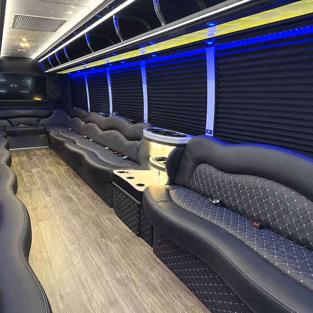 las olas boulevard party bus rental