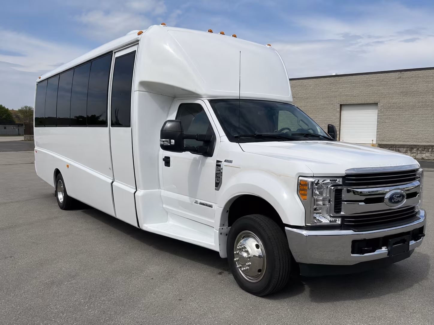 plantation bring the prom night energy with plantation party bus rentals