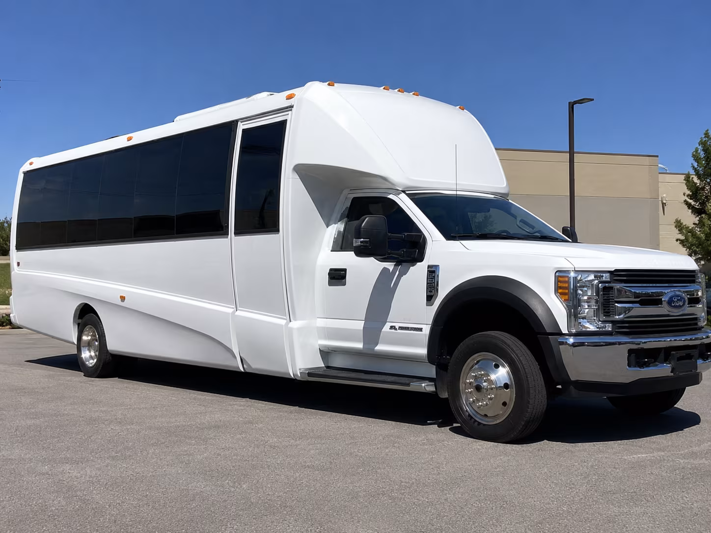 pompano beach private airport shuttles for pompano beach pickups and drop offs