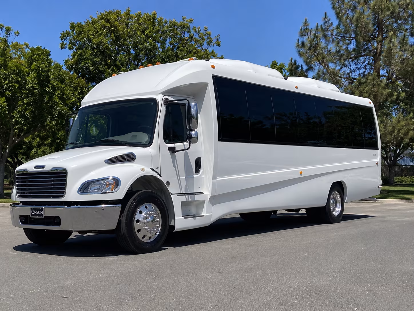 quinceanera sweet 16 party bus rental