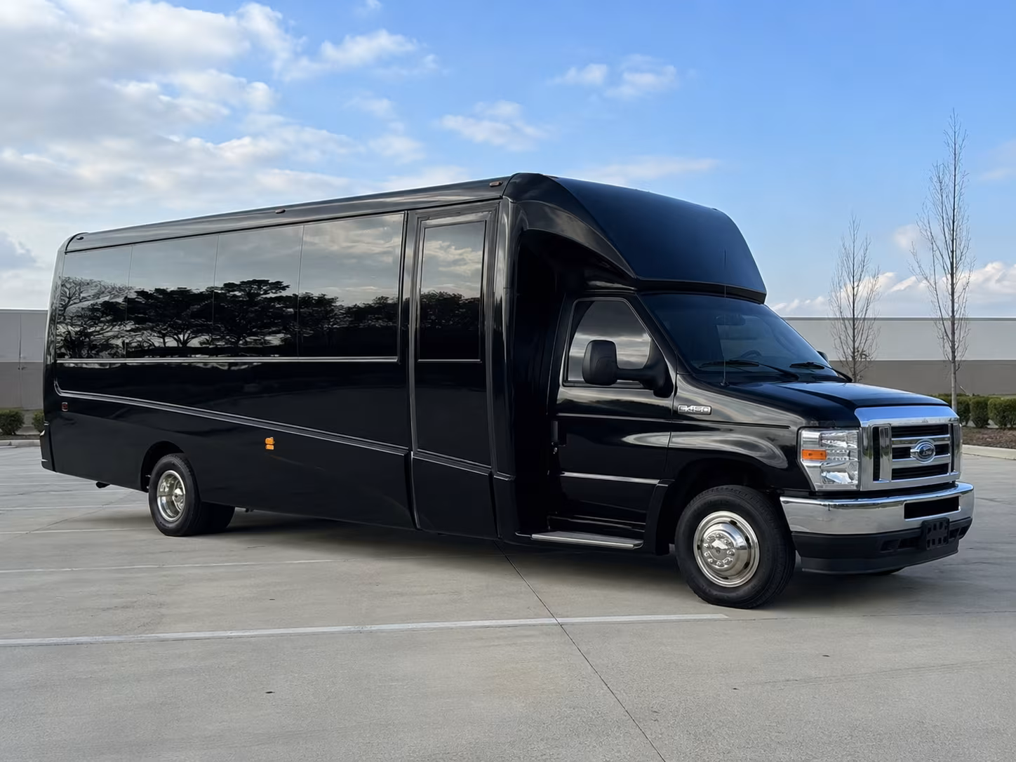 shuttle your guests between pembroke pines hotels and your venue without the chaos